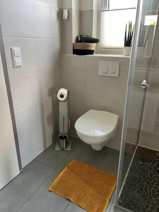 Appartement Buechensaal Mit Stellplatz 에얼렌지 외부 사진
